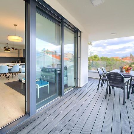 Apartments Perle Малинска Экстерьер фото