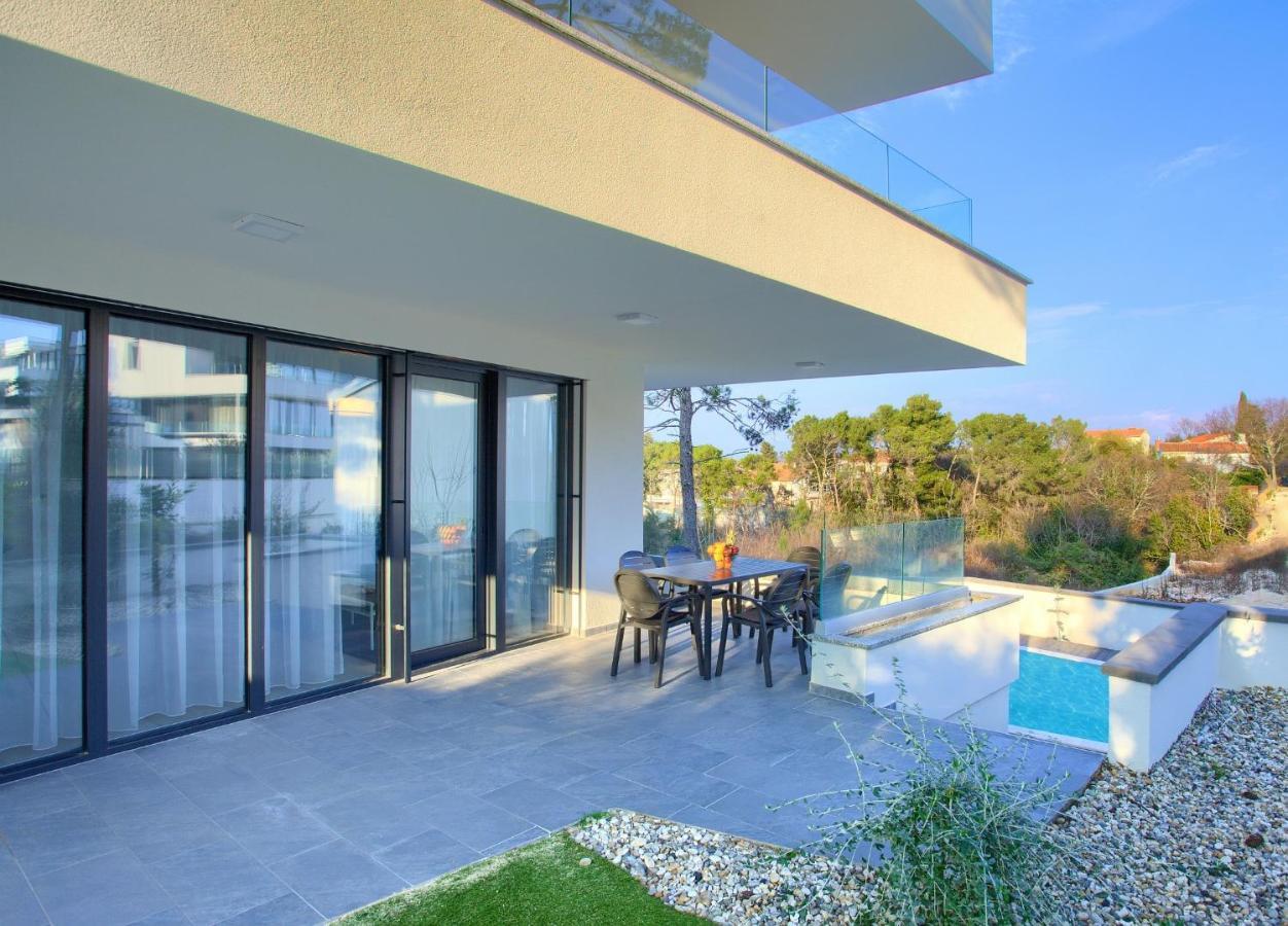 Apartments Perle Малинска Экстерьер фото
