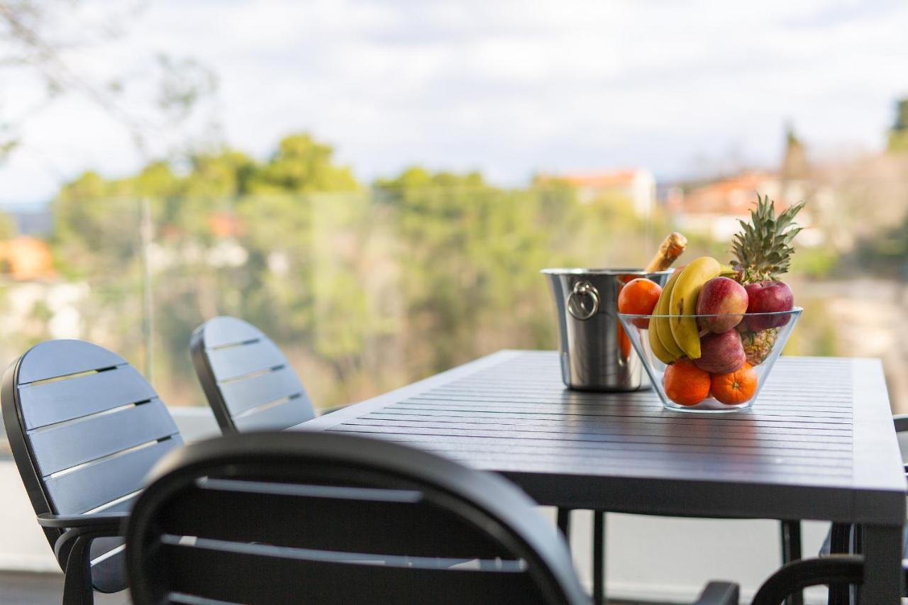 Apartments Perle Малинска Экстерьер фото