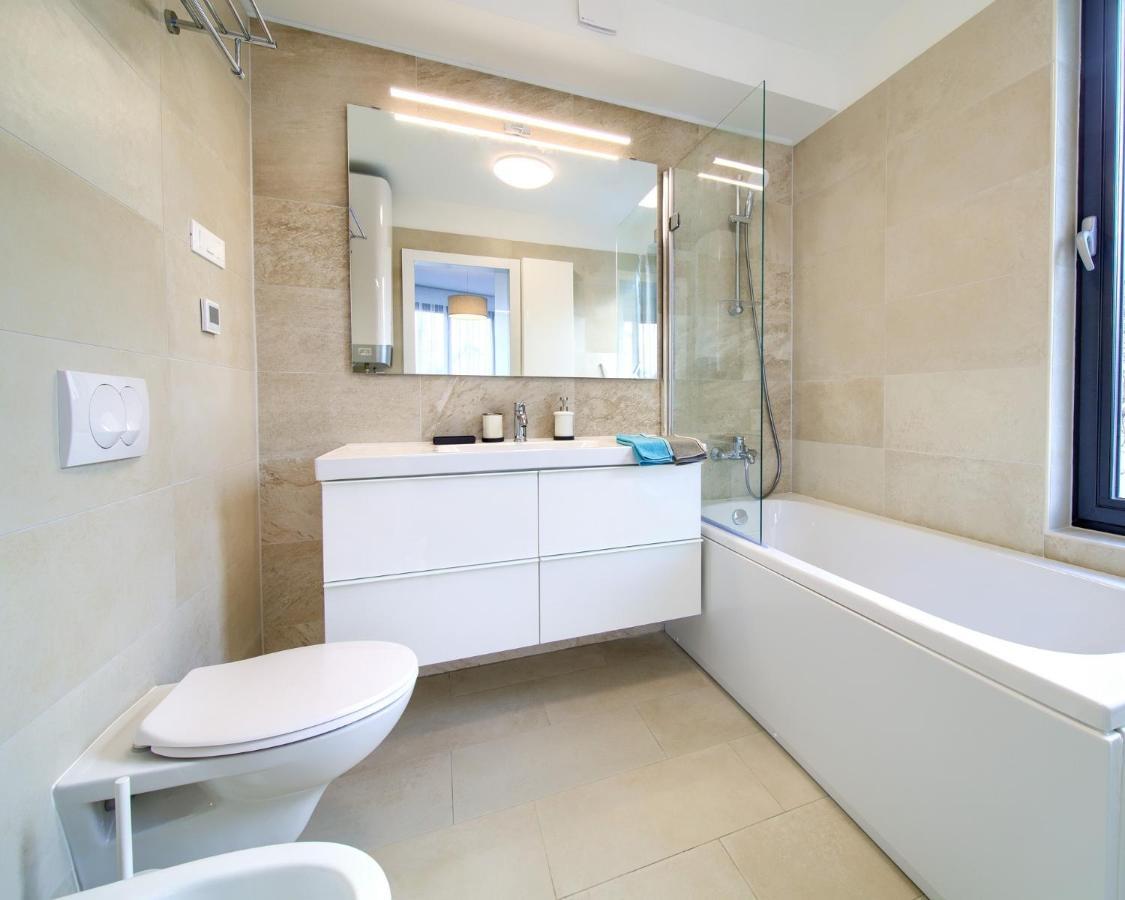 Apartments Perle Малинска Экстерьер фото